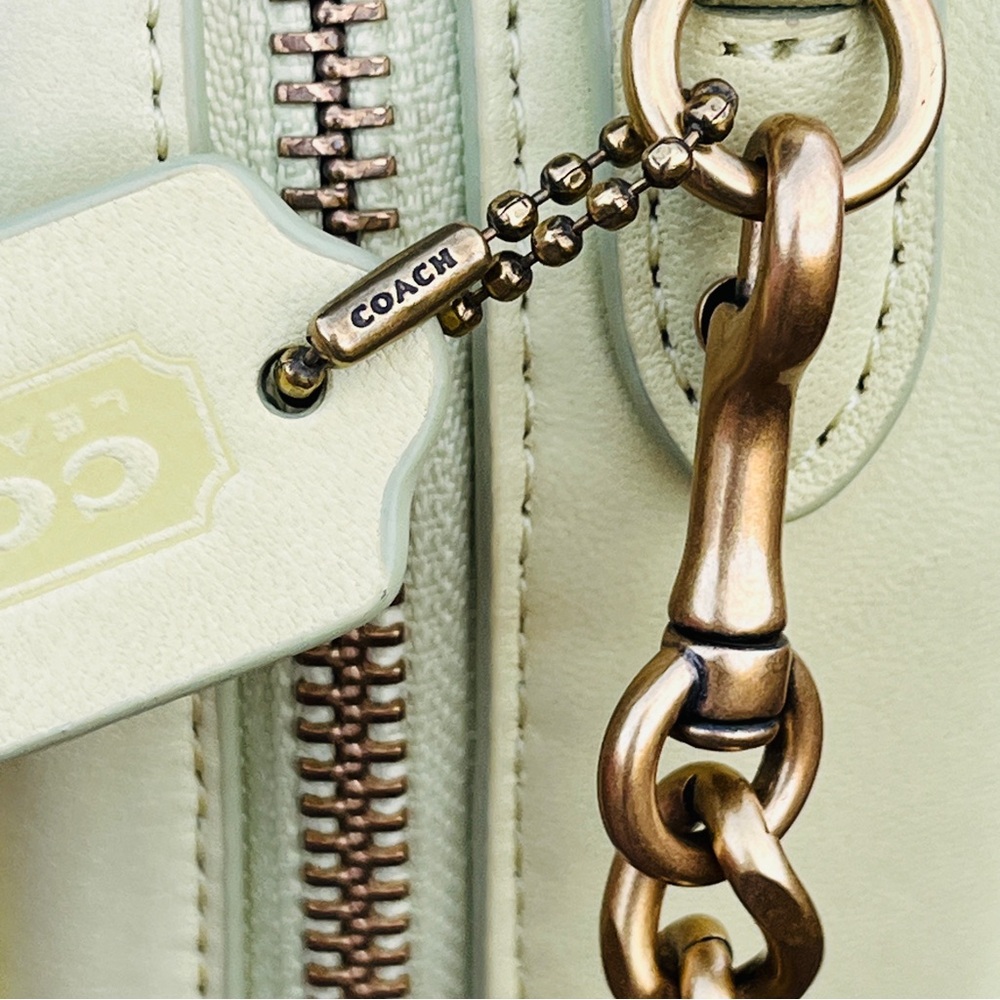 Coach Light Green Crossbody Bag with Gold Chain - Picture 6 of 16
